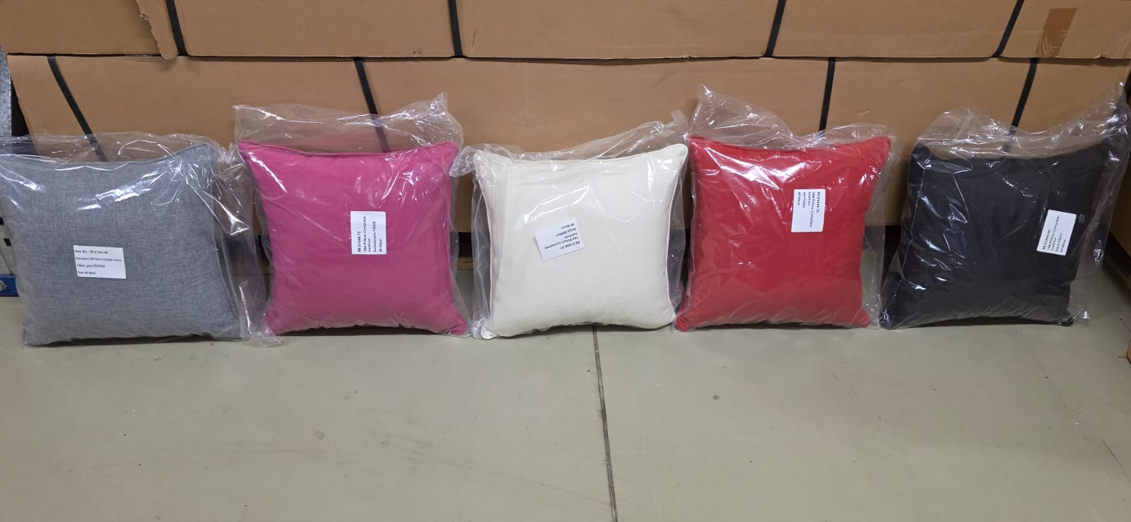 Kissen, Kissenbezug, Farbkissen, Füllung?, Stoffkissen